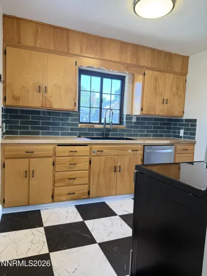 305 4th, Winnemucca, Nevada 89445, 3 Bedrooms Bedrooms, ,2 BathroomsBathrooms,Residential,Residential,4th,0,260010206