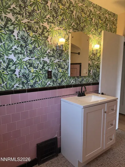 305 4th, Winnemucca, Nevada 89445, 3 Bedrooms Bedrooms, ,2 BathroomsBathrooms,Residential,Residential,4th,0,260010206