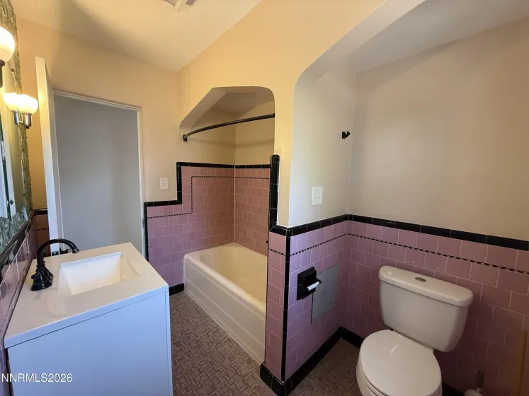 305 4th, Winnemucca, Nevada 89445, 3 Bedrooms Bedrooms, ,2 BathroomsBathrooms,Residential,Residential,4th,0,260010206