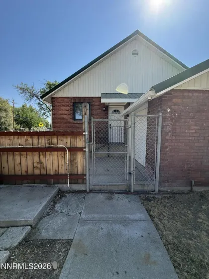 305 4th, Winnemucca, Nevada 89445, 3 Bedrooms Bedrooms, ,2 BathroomsBathrooms,Residential,Residential,4th,0,260010206