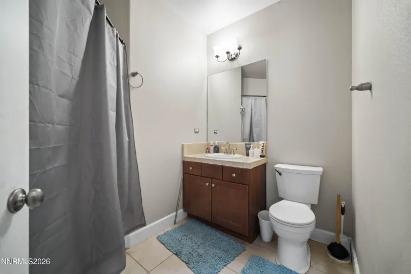 1135 Silver Coyote, Sparks, Nevada 89436, 3 Bedrooms Bedrooms, ,2 BathroomsBathrooms,Residential,Residential,Silver Coyote,0,260010210