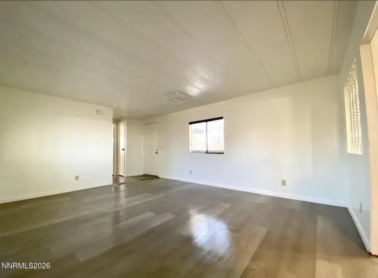 410 Parkland, Fernley, Nevada 89408, 2 Bedrooms Bedrooms, ,2 BathroomsBathrooms,Residential,Residential,Parkland,0,260010211