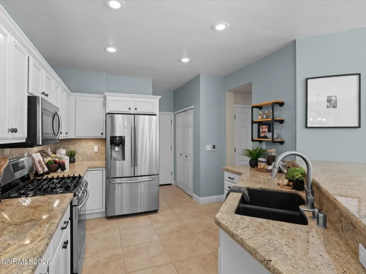 4798 Deerfield, Reno, Nevada 89519, 3 Bedrooms Bedrooms, ,3 BathroomsBathrooms,Residential,Residential,Deerfield,0,260010212