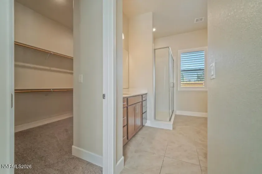 1219 Crawford Creek, Reno, Nevada 89521, 5 Bedrooms Bedrooms, ,4 BathroomsBathrooms,Residential,Residential,Crawford Creek,0,260010220