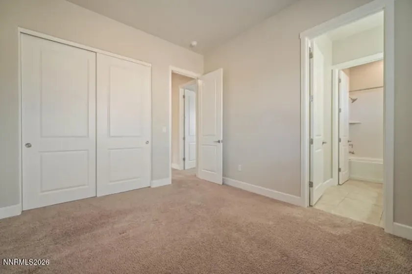 1219 Crawford Creek, Reno, Nevada 89521, 5 Bedrooms Bedrooms, ,4 BathroomsBathrooms,Residential,Residential,Crawford Creek,0,260010220