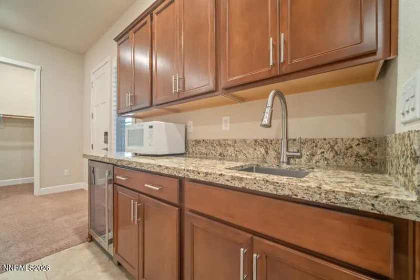 1219 Crawford Creek, Reno, Nevada 89521, 5 Bedrooms Bedrooms, ,4 BathroomsBathrooms,Residential,Residential,Crawford Creek,0,260010220