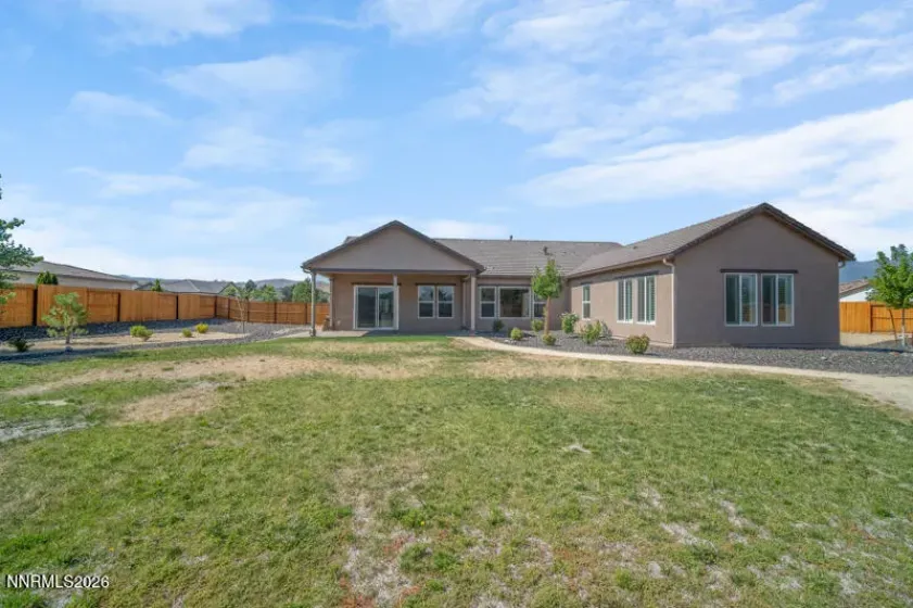 1219 Crawford Creek, Reno, Nevada 89521, 5 Bedrooms Bedrooms, ,4 BathroomsBathrooms,Residential,Residential,Crawford Creek,0,260010220