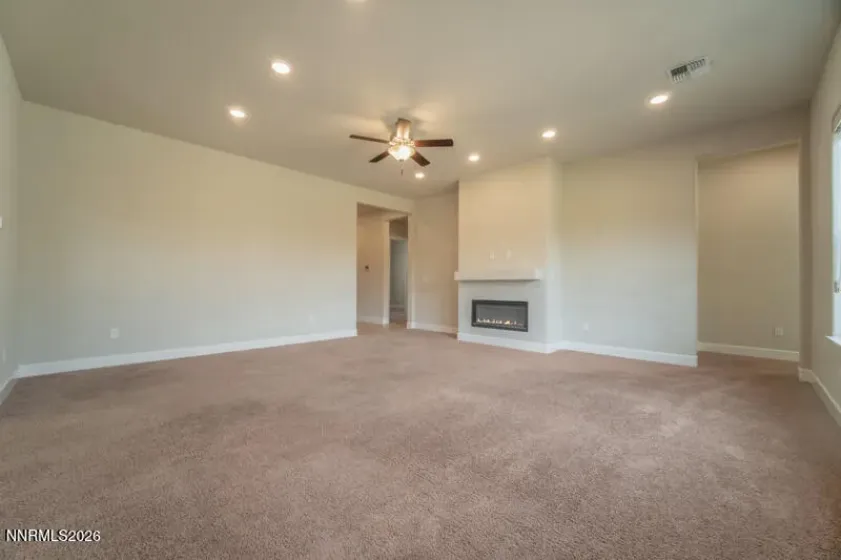 1219 Crawford Creek, Reno, Nevada 89521, 5 Bedrooms Bedrooms, ,4 BathroomsBathrooms,Residential,Residential,Crawford Creek,0,260010220