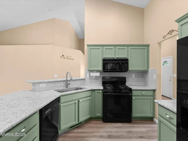 1355 Guiness, Gardnerville, Nevada 89410, 3 Bedrooms Bedrooms, ,2 BathroomsBathrooms,Residential,Residential,Guiness,0,260010225