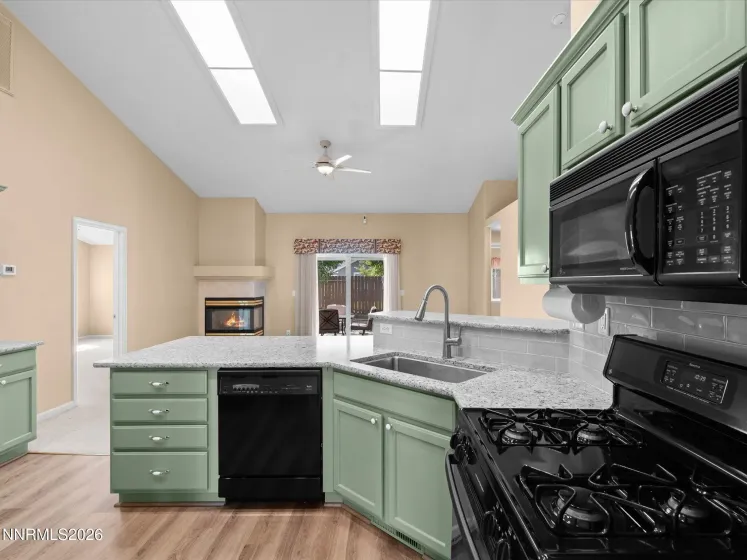 1355 Guiness, Gardnerville, Nevada 89410, 3 Bedrooms Bedrooms, ,2 BathroomsBathrooms,Residential,Residential,Guiness,0,260010225