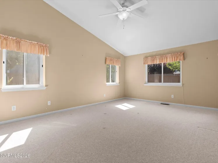 1355 Guiness, Gardnerville, Nevada 89410, 3 Bedrooms Bedrooms, ,2 BathroomsBathrooms,Residential,Residential,Guiness,0,260010225