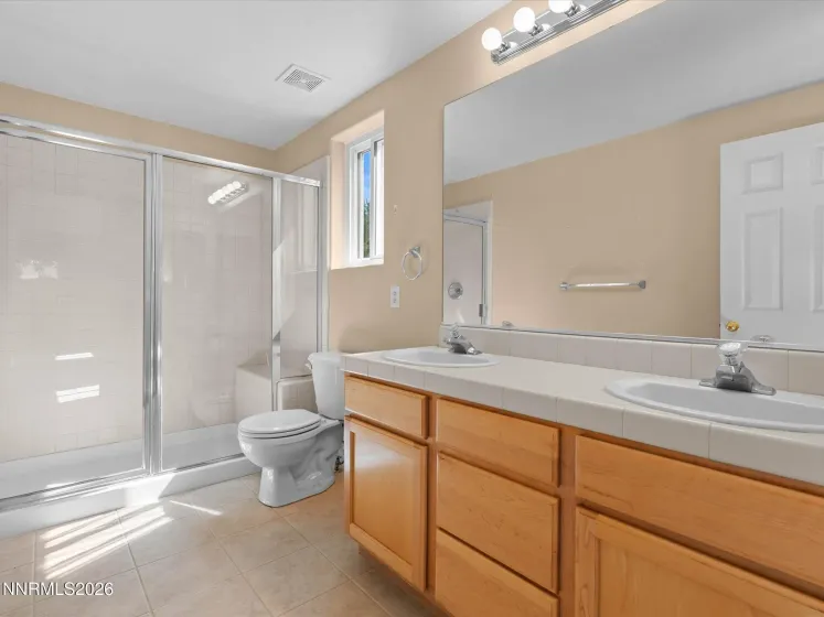1355 Guiness, Gardnerville, Nevada 89410, 3 Bedrooms Bedrooms, ,2 BathroomsBathrooms,Residential,Residential,Guiness,0,260010225