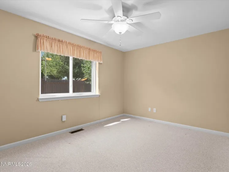 1355 Guiness, Gardnerville, Nevada 89410, 3 Bedrooms Bedrooms, ,2 BathroomsBathrooms,Residential,Residential,Guiness,0,260010225