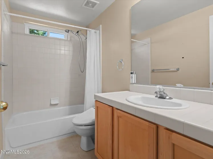 1355 Guiness, Gardnerville, Nevada 89410, 3 Bedrooms Bedrooms, ,2 BathroomsBathrooms,Residential,Residential,Guiness,0,260010225