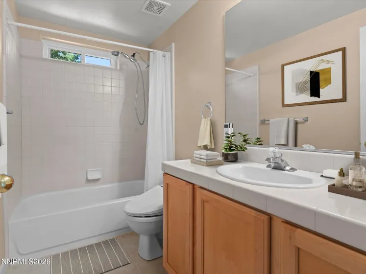 1355 Guiness, Gardnerville, Nevada 89410, 3 Bedrooms Bedrooms, ,2 BathroomsBathrooms,Residential,Residential,Guiness,0,260010225