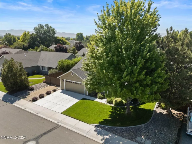1355 Guiness, Gardnerville, Nevada 89410, 3 Bedrooms Bedrooms, ,2 BathroomsBathrooms,Residential,Residential,Guiness,0,260010225