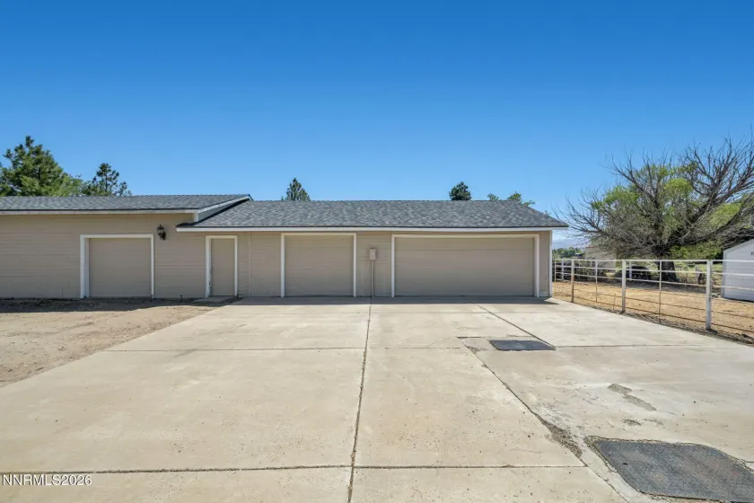 1811 Helman, Gardnerville, Nevada 89410, 4 Bedrooms Bedrooms, ,4 BathroomsBathrooms,Residential,Residential,Helman,0,260010227