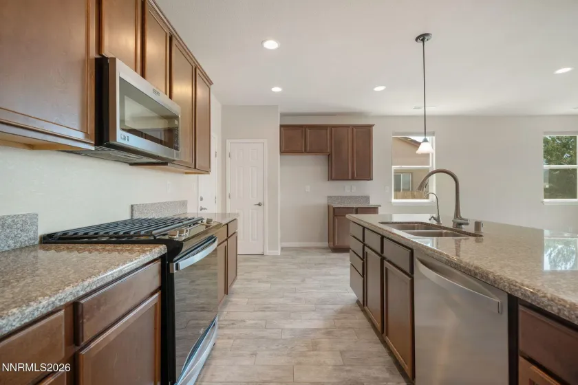 157 Jobe, Dayton, Nevada 89403, 3 Bedrooms Bedrooms, ,2 BathroomsBathrooms,Residential,Residential,Jobe,0,260010230
