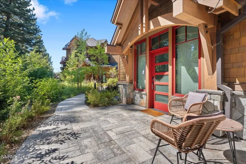 33 Beach Club, Stateline, Nevada 89449, 3 Bedrooms Bedrooms, ,2 BathroomsBathrooms,Residential,Residential,Beach Club,0,260010231