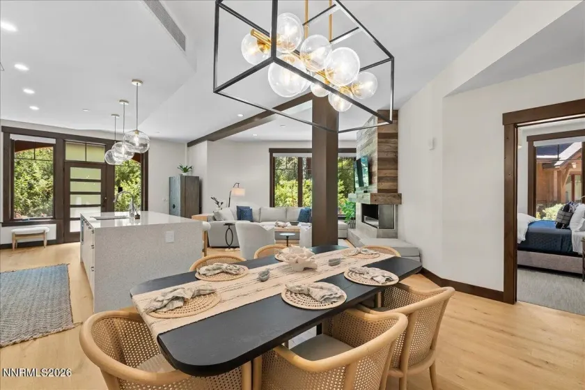 33 Beach Club, Stateline, Nevada 89449, 3 Bedrooms Bedrooms, ,2 BathroomsBathrooms,Residential,Residential,Beach Club,0,260010231