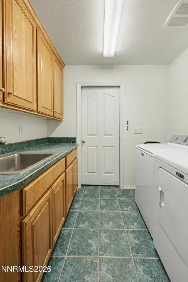 1485 Drumm, Fallon, Nevada 89406, 3 Bedrooms Bedrooms, ,3 BathroomsBathrooms,Residential,Residential,Drumm,0,260010235