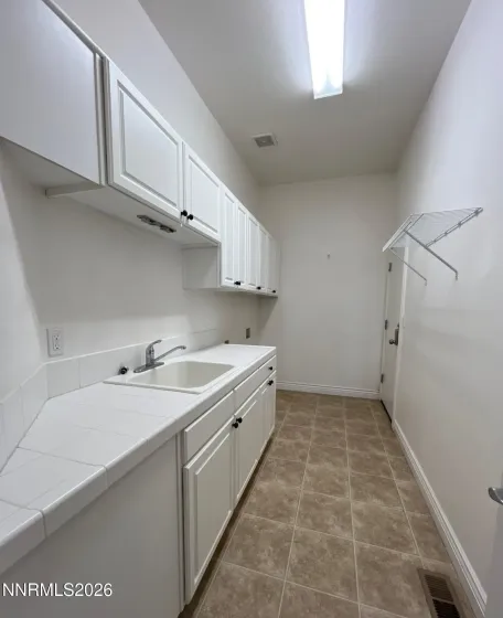 2810 Halo, Sparks, Nevada 89436, 5 Bedrooms Bedrooms, ,4 BathroomsBathrooms,Residential Lease,Manufactured,Halo,0,260010236