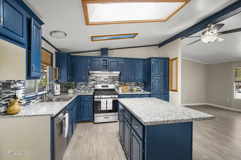 4075 Bobolink, Reno, Nevada 89508, 3 Bedrooms Bedrooms, ,2 BathroomsBathrooms,Residential,Residential,Bobolink,0,260010239
