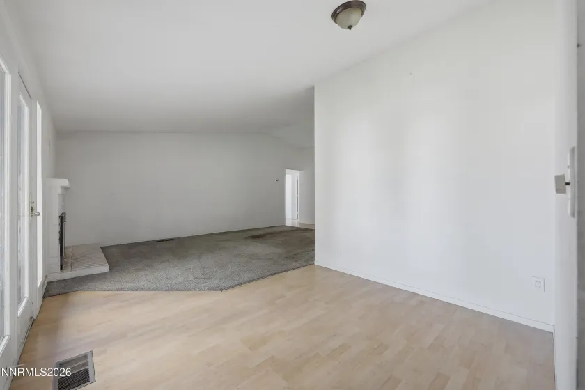 3033 Springland, Sparks, Nevada 89434, 3 Bedrooms Bedrooms, ,2 BathroomsBathrooms,Residential,Residential,Springland,0,260008776