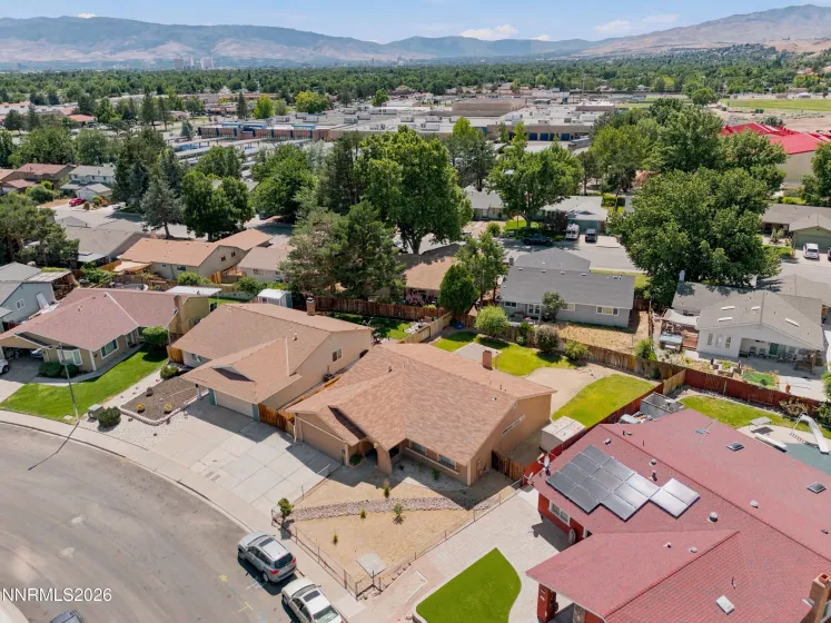 3033 Springland, Sparks, Nevada 89434, 3 Bedrooms Bedrooms, ,2 BathroomsBathrooms,Residential,Residential,Springland,0,260008776