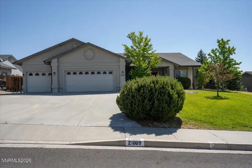 21009 Nine Mile, Reno, Nevada 89508, 4 Bedrooms Bedrooms, ,2 BathroomsBathrooms,Residential,Residential,Nine Mile,0,260010245