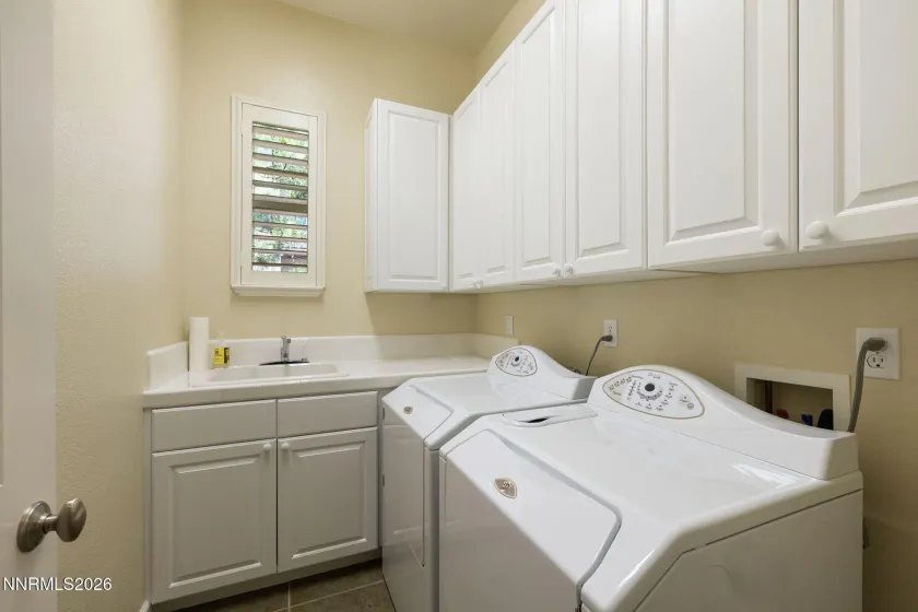 2270 Ridge Field, Reno, Nevada 89523, 5 Bedrooms Bedrooms, ,6 BathroomsBathrooms,Residential,Residential,Ridge Field,0,260010249