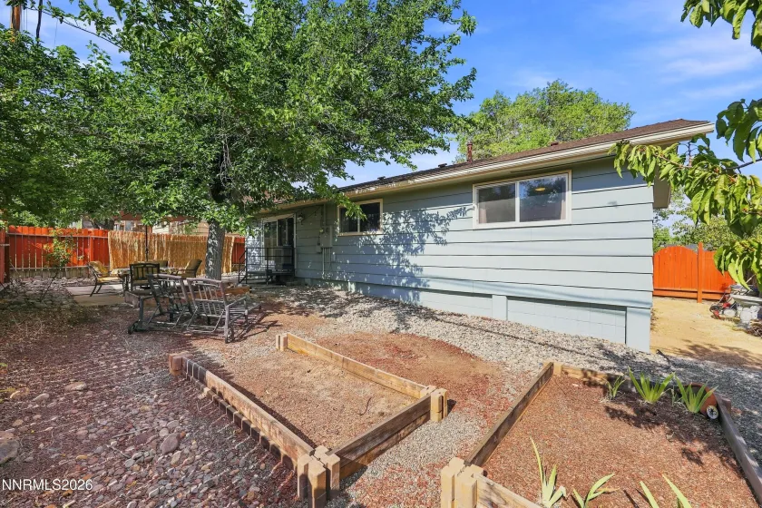 1215 Colusa, Reno, Nevada 89503, 3 Bedrooms Bedrooms, ,2 BathroomsBathrooms,Residential,Residential,Colusa,0,260010250