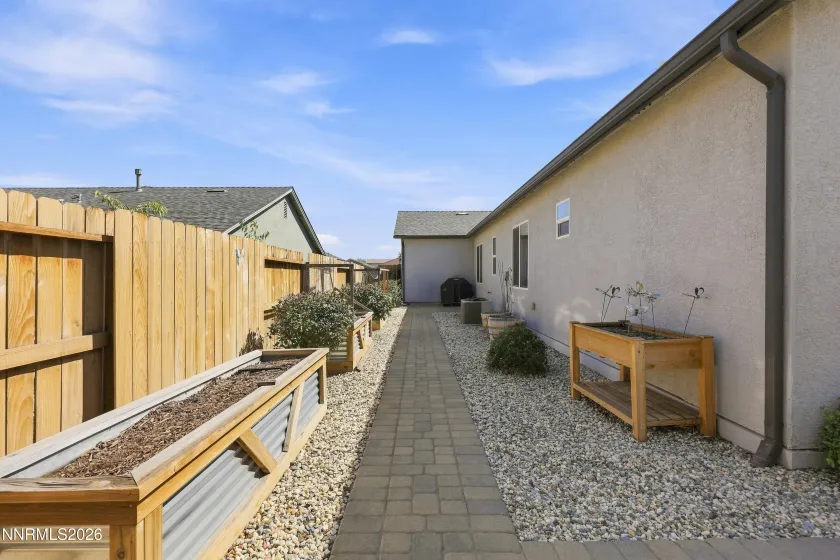 192 Walnut, Fernley, Nevada 89408, 4 Bedrooms Bedrooms, ,3 BathroomsBathrooms,Residential,Residential,Walnut,0,260010256