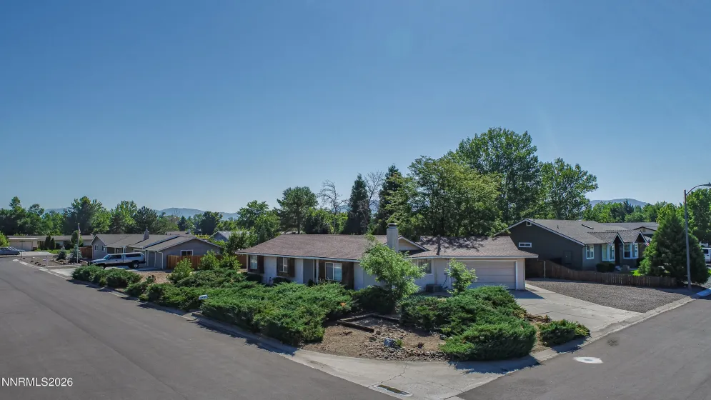 1257 Monarch, Gardnerville, Nevada 89460, 3 Bedrooms Bedrooms, ,2 BathroomsBathrooms,Residential,Residential,Monarch,0,260010258