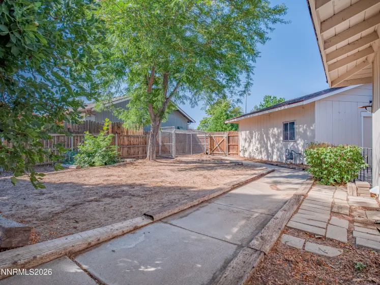 1257 Monarch, Gardnerville, Nevada 89460, 3 Bedrooms Bedrooms, ,2 BathroomsBathrooms,Residential,Residential,Monarch,0,260010258
