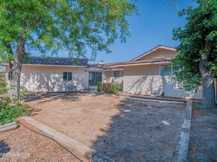 1257 Monarch, Gardnerville, Nevada 89460, 3 Bedrooms Bedrooms, ,2 BathroomsBathrooms,Residential,Residential,Monarch,0,260010258