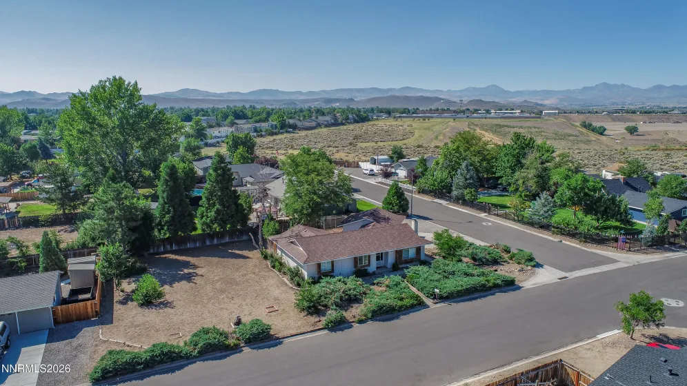 1257 Monarch, Gardnerville, Nevada 89460, 3 Bedrooms Bedrooms, ,2 BathroomsBathrooms,Residential,Residential,Monarch,0,260010258