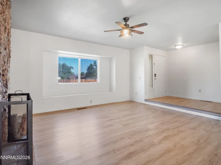 1257 Monarch, Gardnerville, Nevada 89460, 3 Bedrooms Bedrooms, ,2 BathroomsBathrooms,Residential,Residential,Monarch,0,260010258