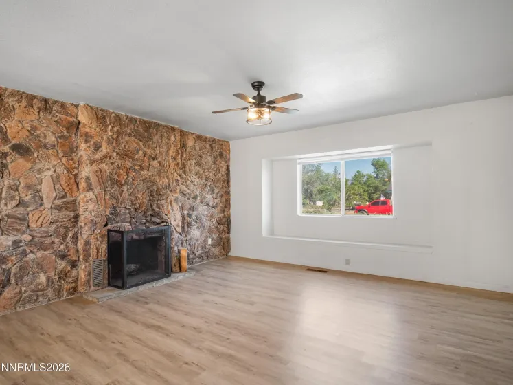 1257 Monarch, Gardnerville, Nevada 89460, 3 Bedrooms Bedrooms, ,2 BathroomsBathrooms,Residential,Residential,Monarch,0,260010258