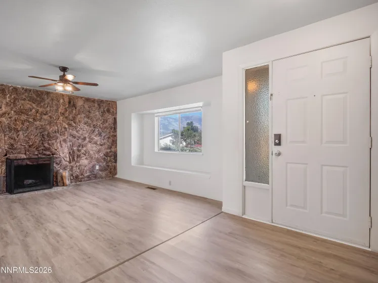 1257 Monarch, Gardnerville, Nevada 89460, 3 Bedrooms Bedrooms, ,2 BathroomsBathrooms,Residential,Residential,Monarch,0,260010258