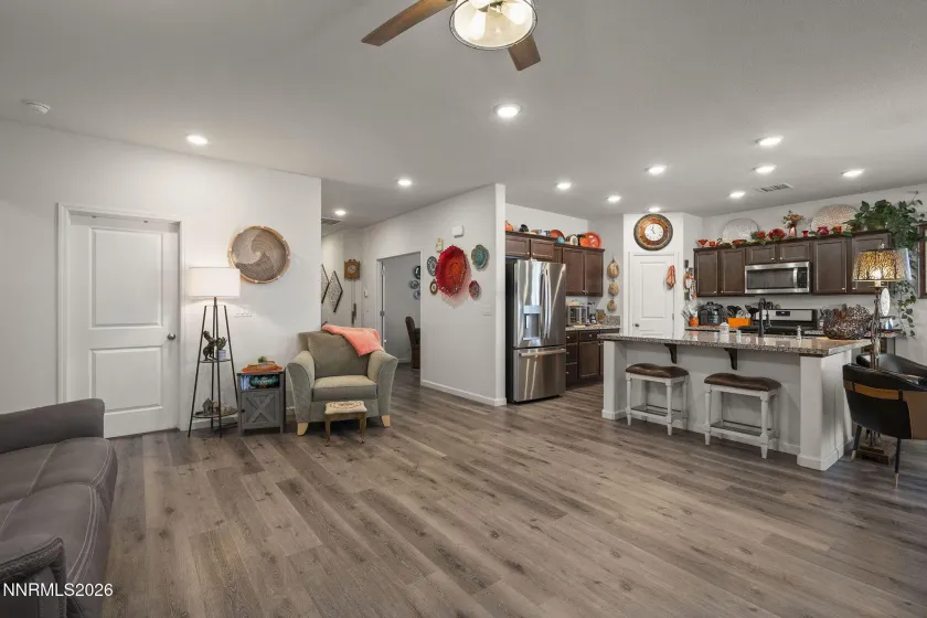107 Amberwood, Dayton, Nevada 89403, 3 Bedrooms Bedrooms, ,2 BathroomsBathrooms,Residential,Residential,Amberwood,0,260010270