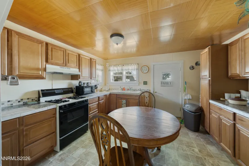 155 5th, Battle Mountain, Nevada 89820, 2 Bedrooms Bedrooms, ,1 BathroomBathrooms,Residential,Residential,5th,0,260010272