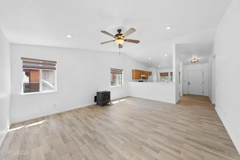 95 Cercle De La Cerese, Sparks, Nevada 89434, 3 Bedrooms Bedrooms, ,2 BathroomsBathrooms,Residential,Residential,Cercle De La Cerese,0,260010279