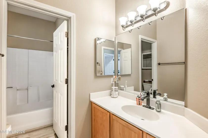 22 Kaweah, Sparks, Nevada 89436, 3 Bedrooms Bedrooms, ,2 BathroomsBathrooms,Residential,Residential,Kaweah,0,260005603