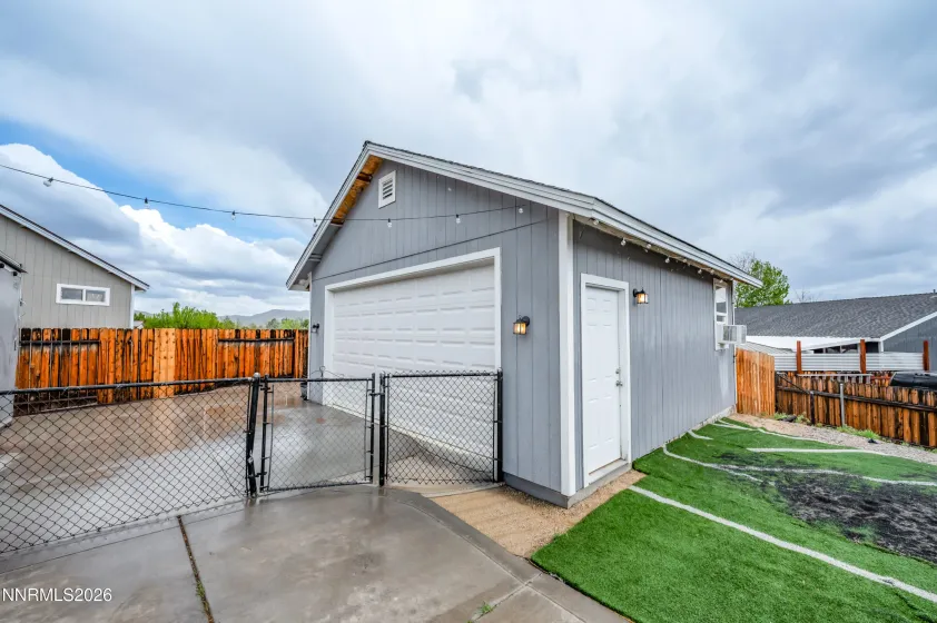 22 Kaweah, Sparks, Nevada 89436, 3 Bedrooms Bedrooms, ,2 BathroomsBathrooms,Residential,Residential,Kaweah,0,260005603