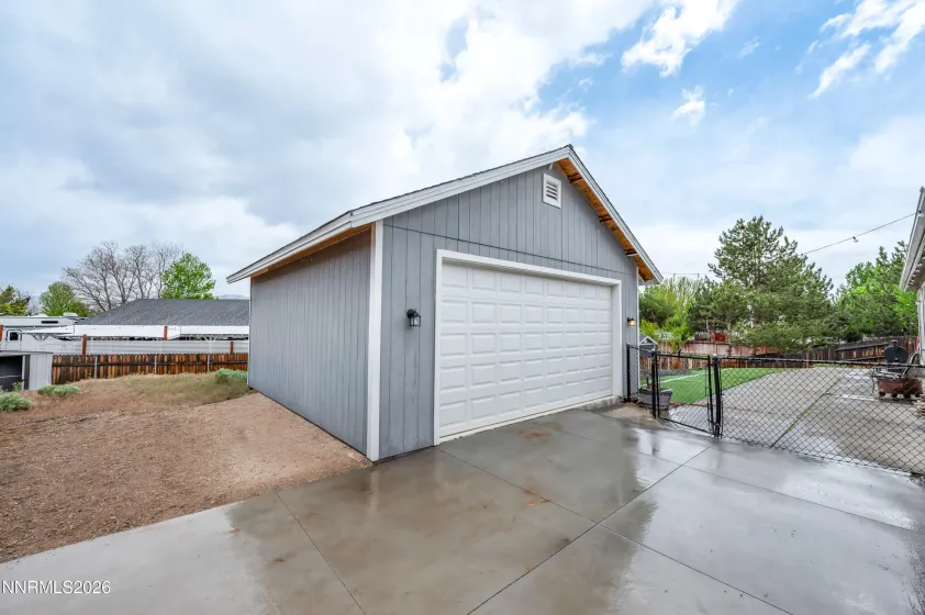 22 Kaweah, Sparks, Nevada 89436, 3 Bedrooms Bedrooms, ,2 BathroomsBathrooms,Residential,Residential,Kaweah,0,260005603