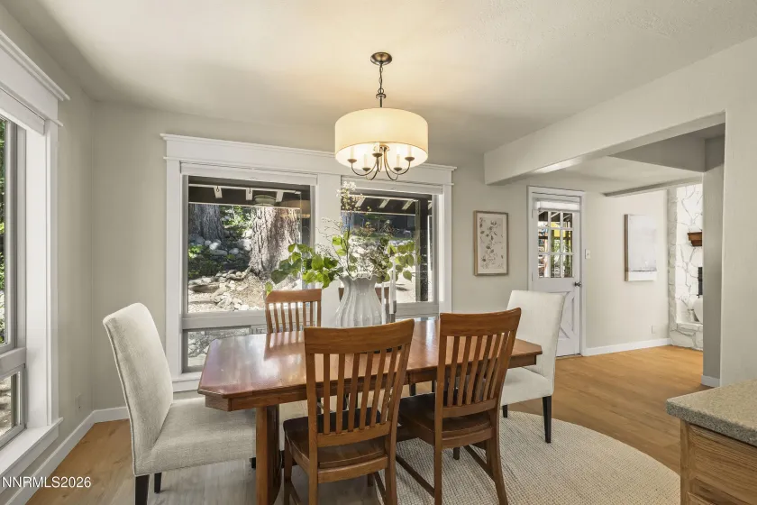 1008 Galaxy, Incline Village, Nevada 89451, 4 Bedrooms Bedrooms, ,3 BathroomsBathrooms,Residential,Residential,Galaxy,0,260010280