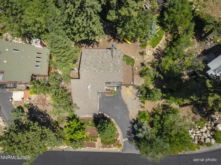 1008 Galaxy, Incline Village, Nevada 89451, 4 Bedrooms Bedrooms, ,3 BathroomsBathrooms,Residential,Residential,Galaxy,0,260010280