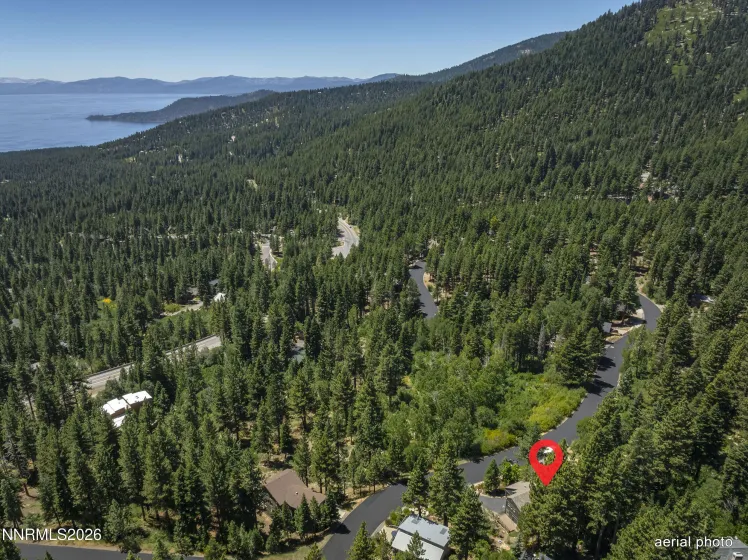 1008 Galaxy, Incline Village, Nevada 89451, 4 Bedrooms Bedrooms, ,3 BathroomsBathrooms,Residential,Residential,Galaxy,0,260010280