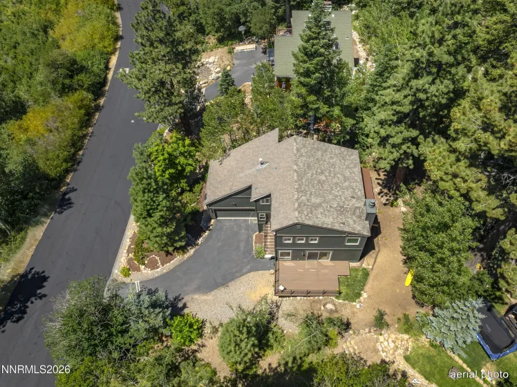 1008 Galaxy, Incline Village, Nevada 89451, 4 Bedrooms Bedrooms, ,3 BathroomsBathrooms,Residential,Residential,Galaxy,0,260010280